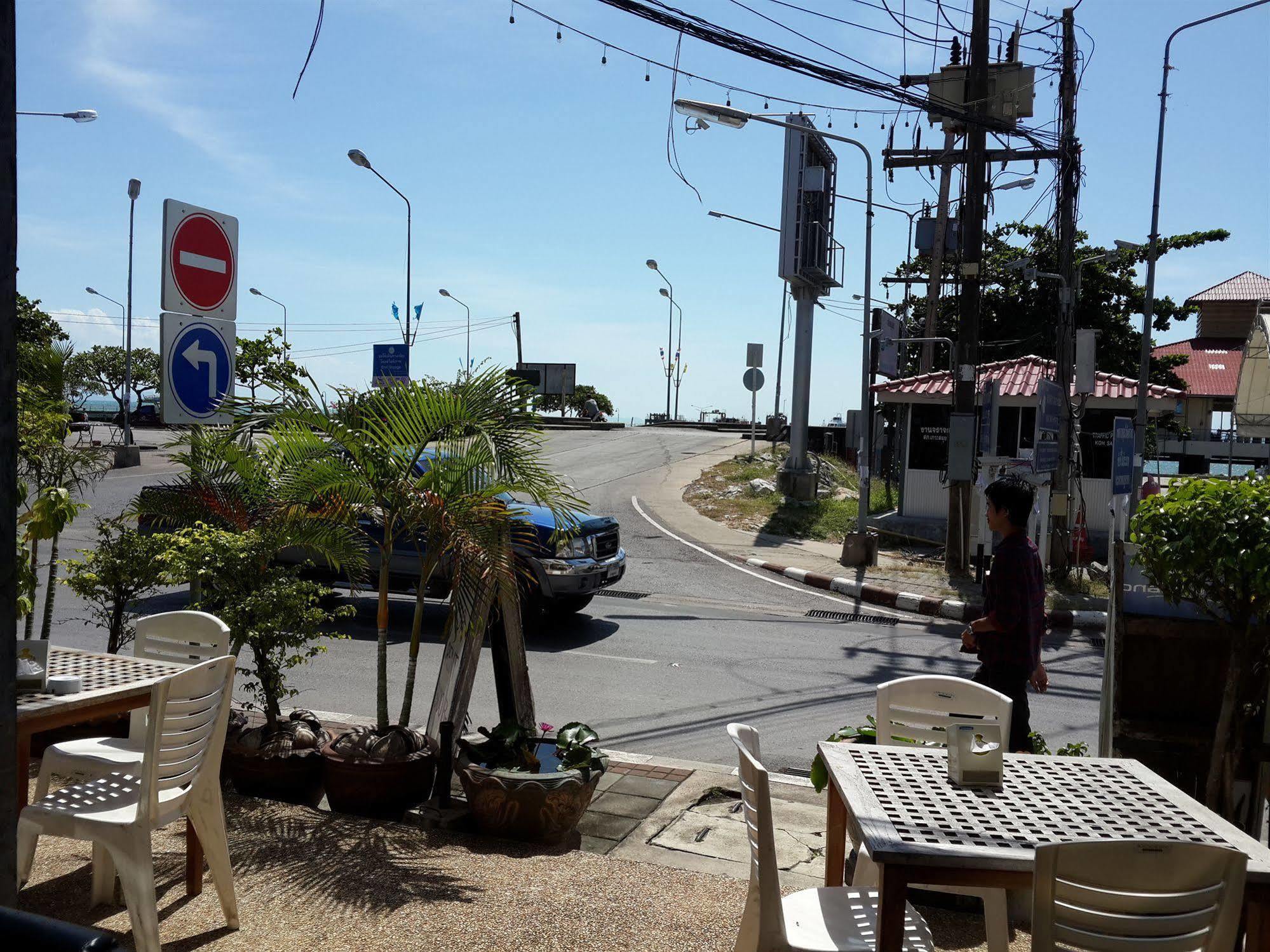 Coffee Island Hotel Nathon Exterior photo